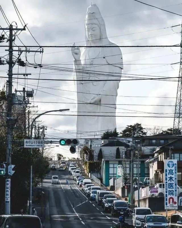 Sendai Daikannon in Japan (Internet)