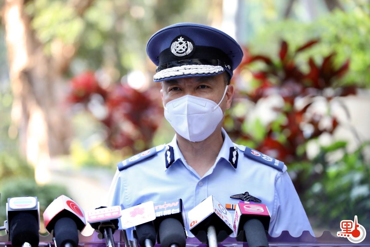 政府飛行服務隊總監胡偉雄機長表示，今日有14位同事接種疫苗，作為紀律部隊成員，接種疫苗可以樹立榜樣作用，日常救援中有機會接觸到感染者，接種疫苗可以保護自己亦保護他人。