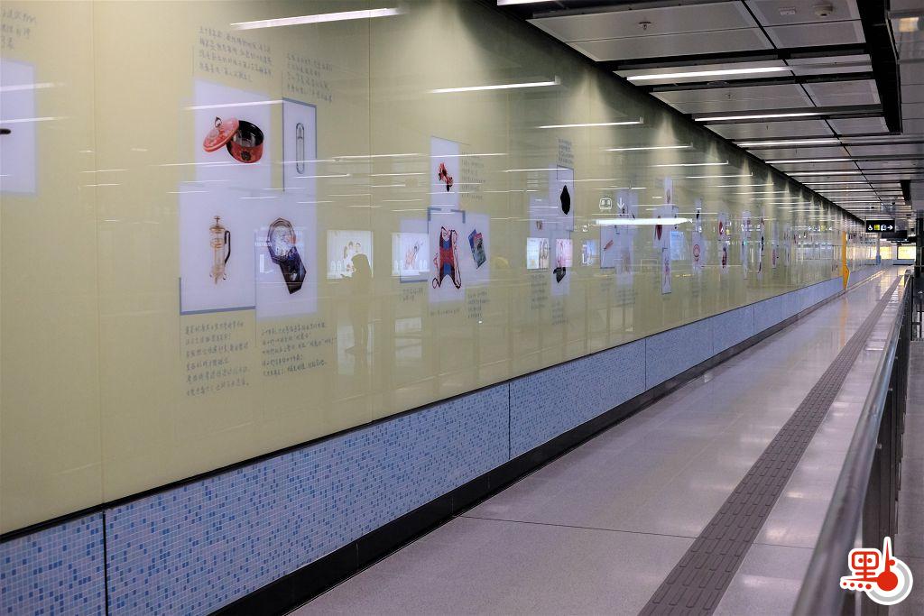 新開通的地鐵站。（點新聞記者麥鈞傑攝）