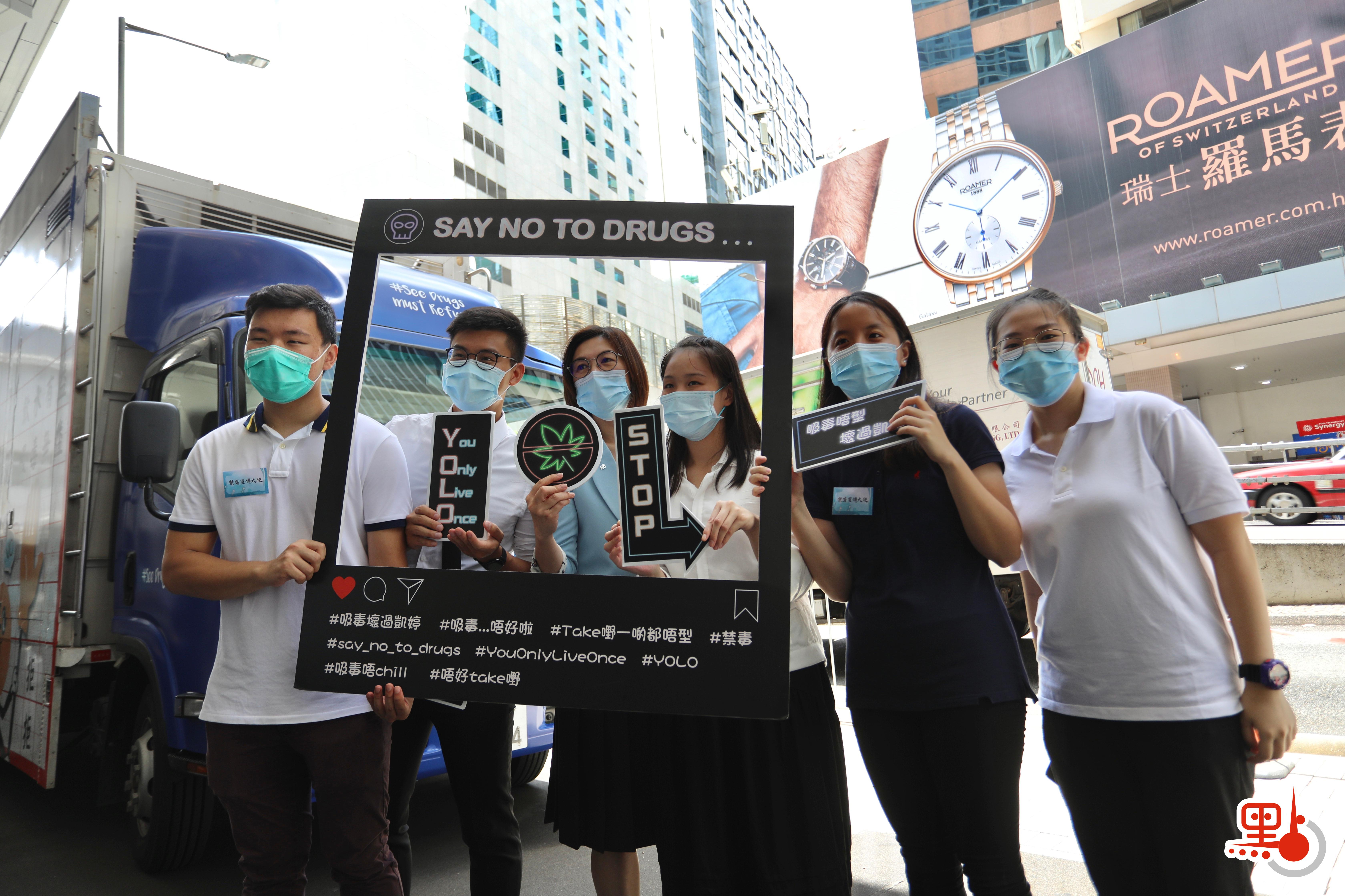 警方毒品調查科展開「禁毒月」系列宣傳及教育活動。（點新聞記者李斯哲攝）