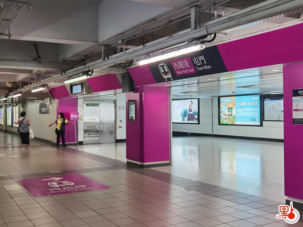 紅磡站新月台啟用。（點新聞記者李九歌攝）