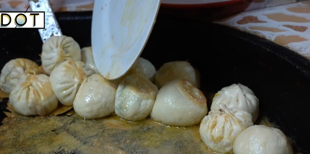100 Ways To Drool | Sizzling Lijin Pan-fried Bun: Beyond-imagination taste of Yellow River