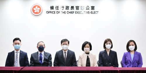 李家超晤新民黨議員　冀架構重組方案6月中前完成立法
