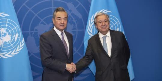 Wang Yi meets with UN chief