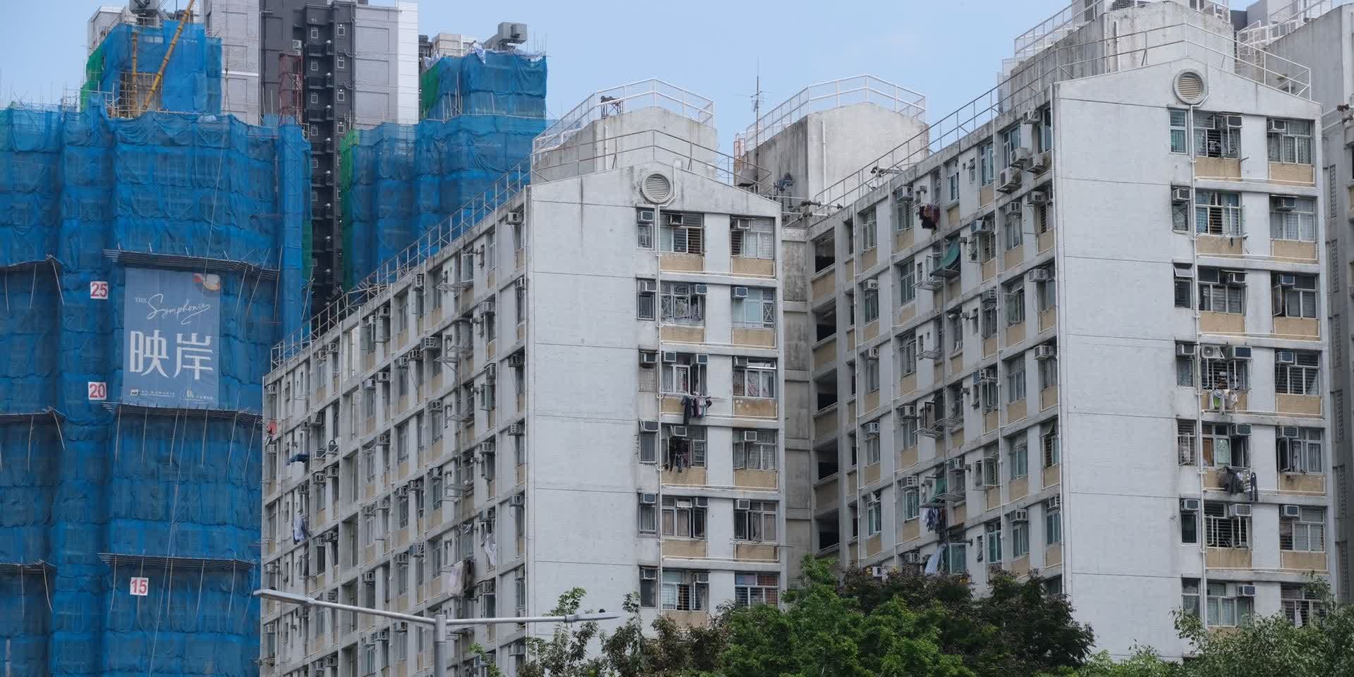 李家超：興建簡約公屋一定比過渡性房屋快