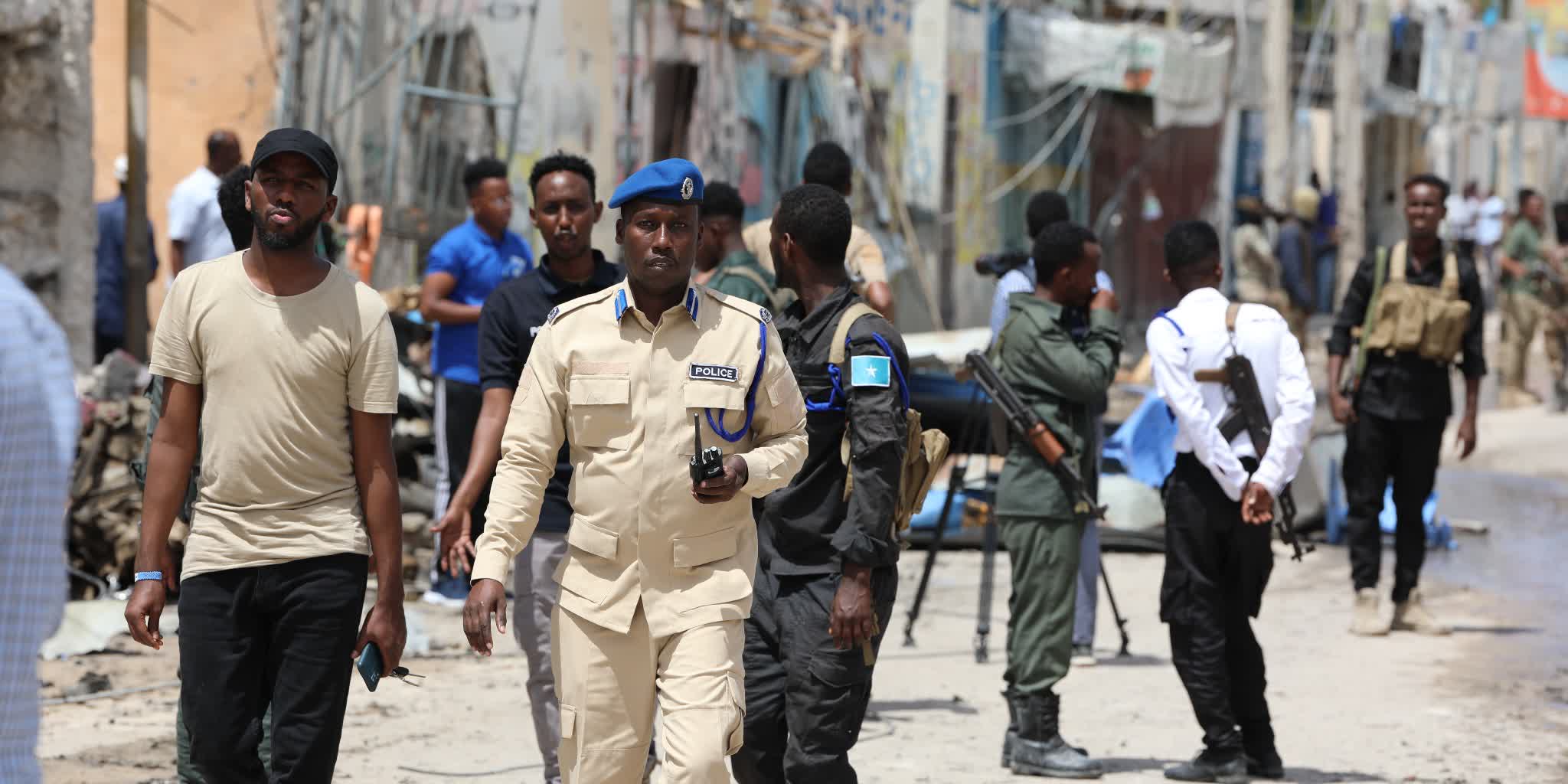 At Least 100 Killed In Mogadishu Car Bombings - World - DotDotNews