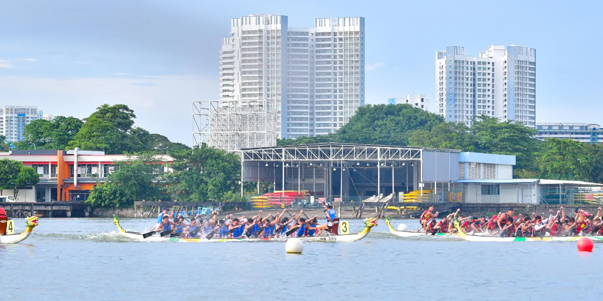 HK Cup 2022 dragon boat races held in Singapore to celebrate 25th anniversary of establishment of HKSAR