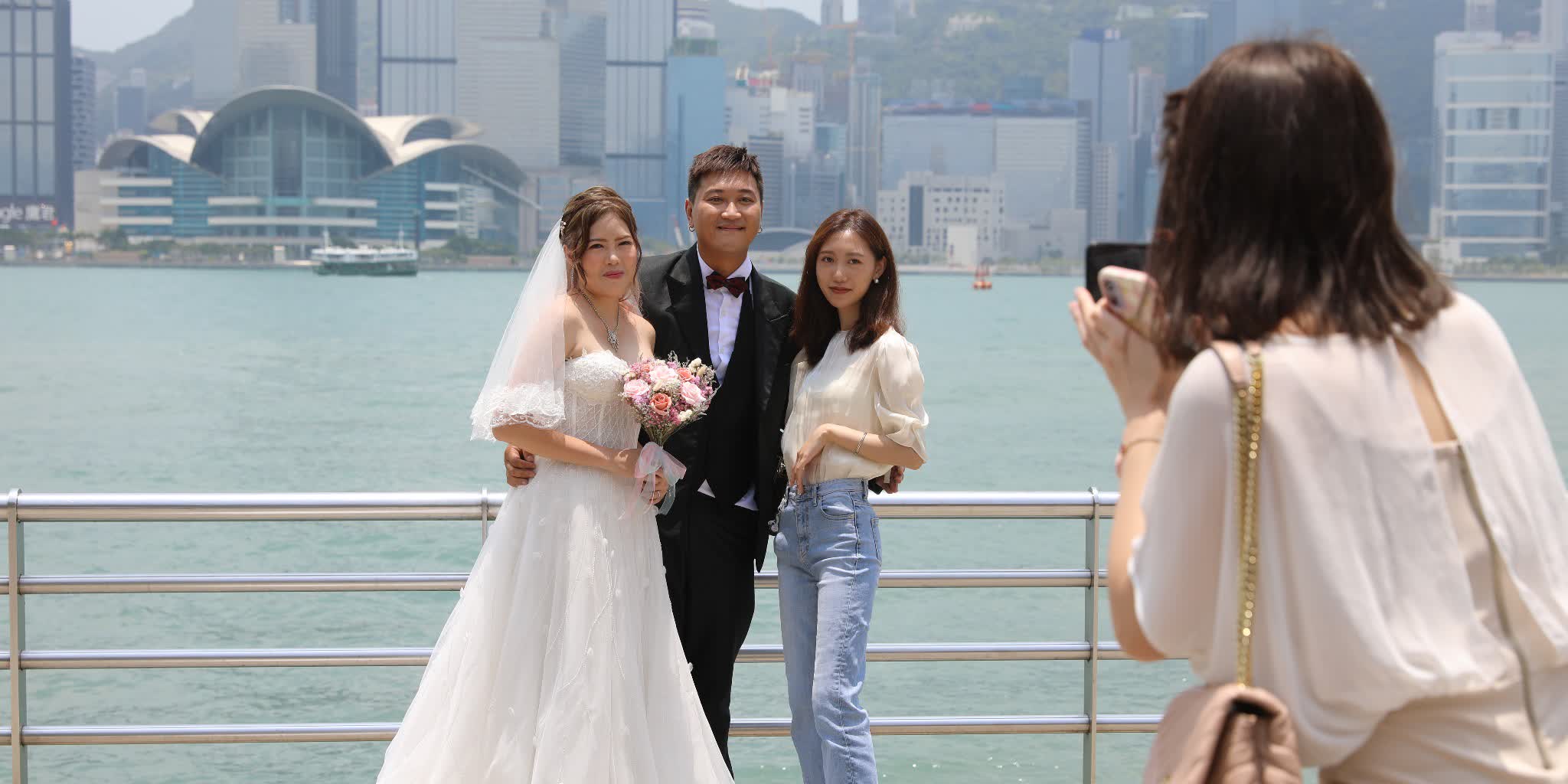 232 couples register for marriage on May 20 in HK, down 40% compared to last year