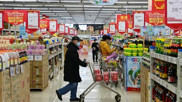 China's retail sales up 4.6 pct in August