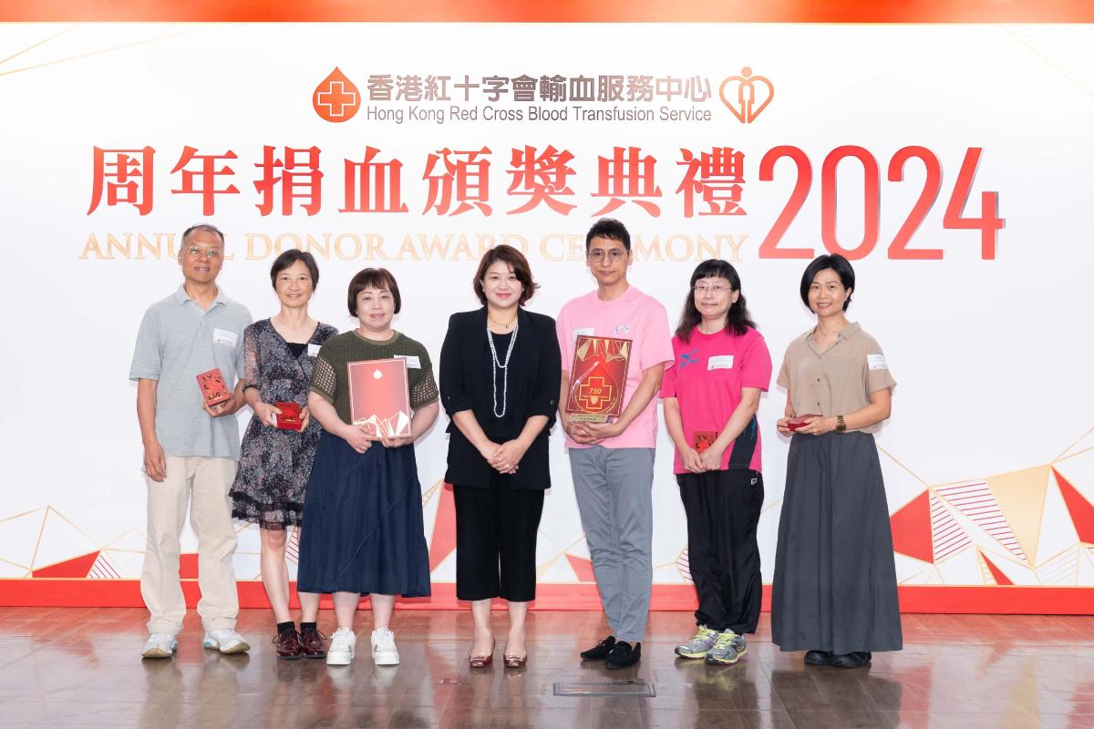 本年度逾12萬人捐血 3908人捐25次以上創新高 - 港聞 - 點新聞