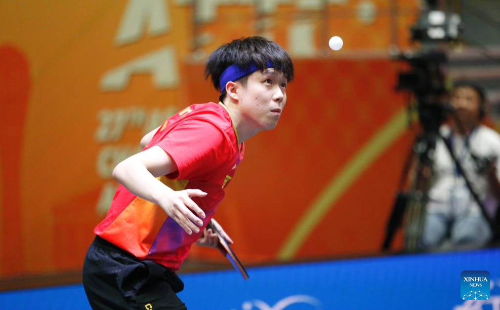 Wang Chuqin of China serves against Oh Junsung of South Korea during the men's singles quarterfinal match at the 27th ITTF-Asian Table Tennis Championships in Astana, Kazakhstan, Oct. 12, 2024. (Photo by Kalizhan Ospanov/Xinhua)