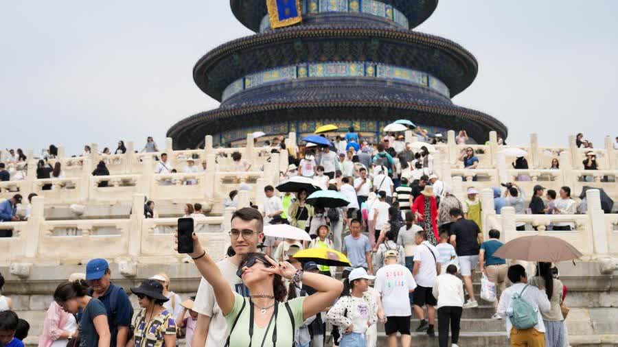 Beijing's payment facilitation services benefit international visitors