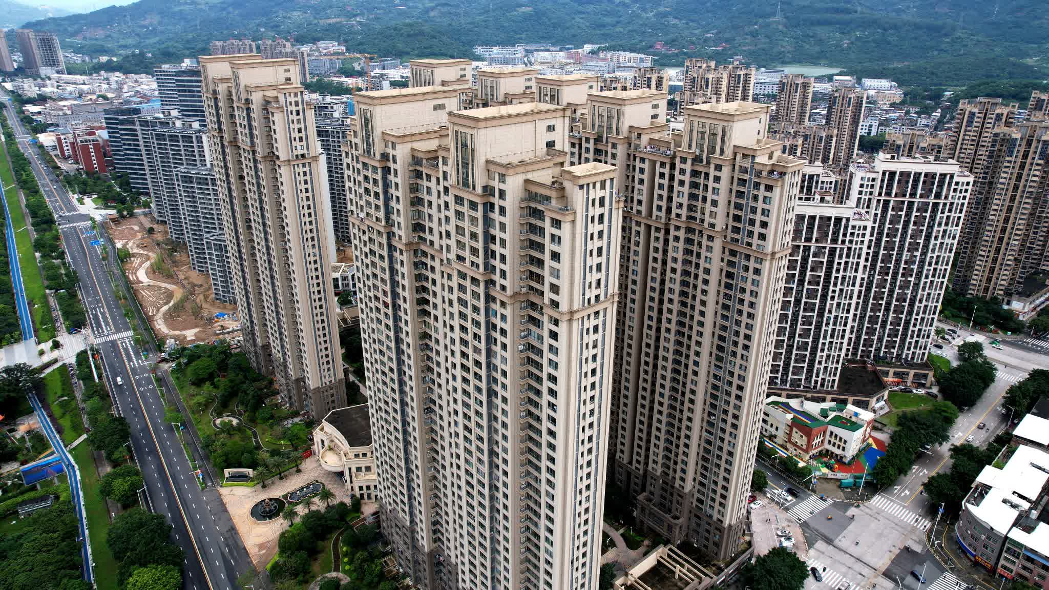 China to introduce incremental measures to stabilize property sector