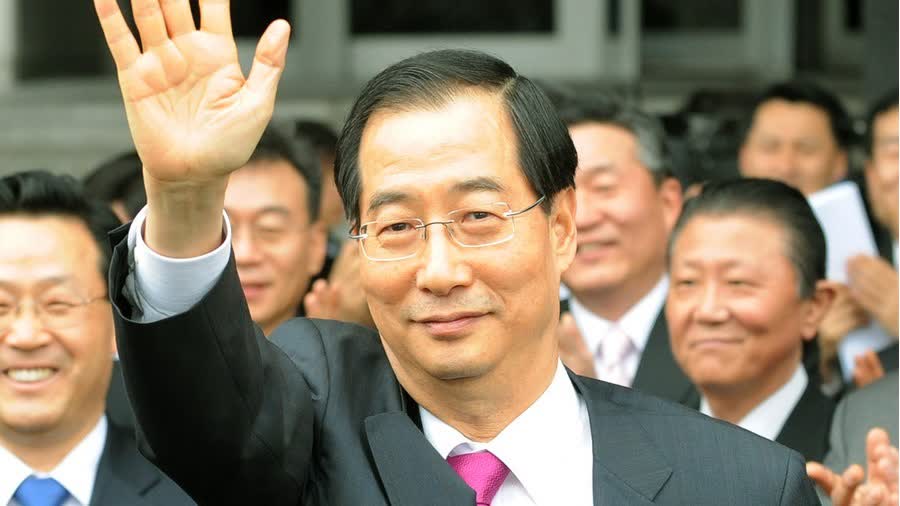 S. Korea's Democratic Party to launch impeachment of PM Han Duck-soo