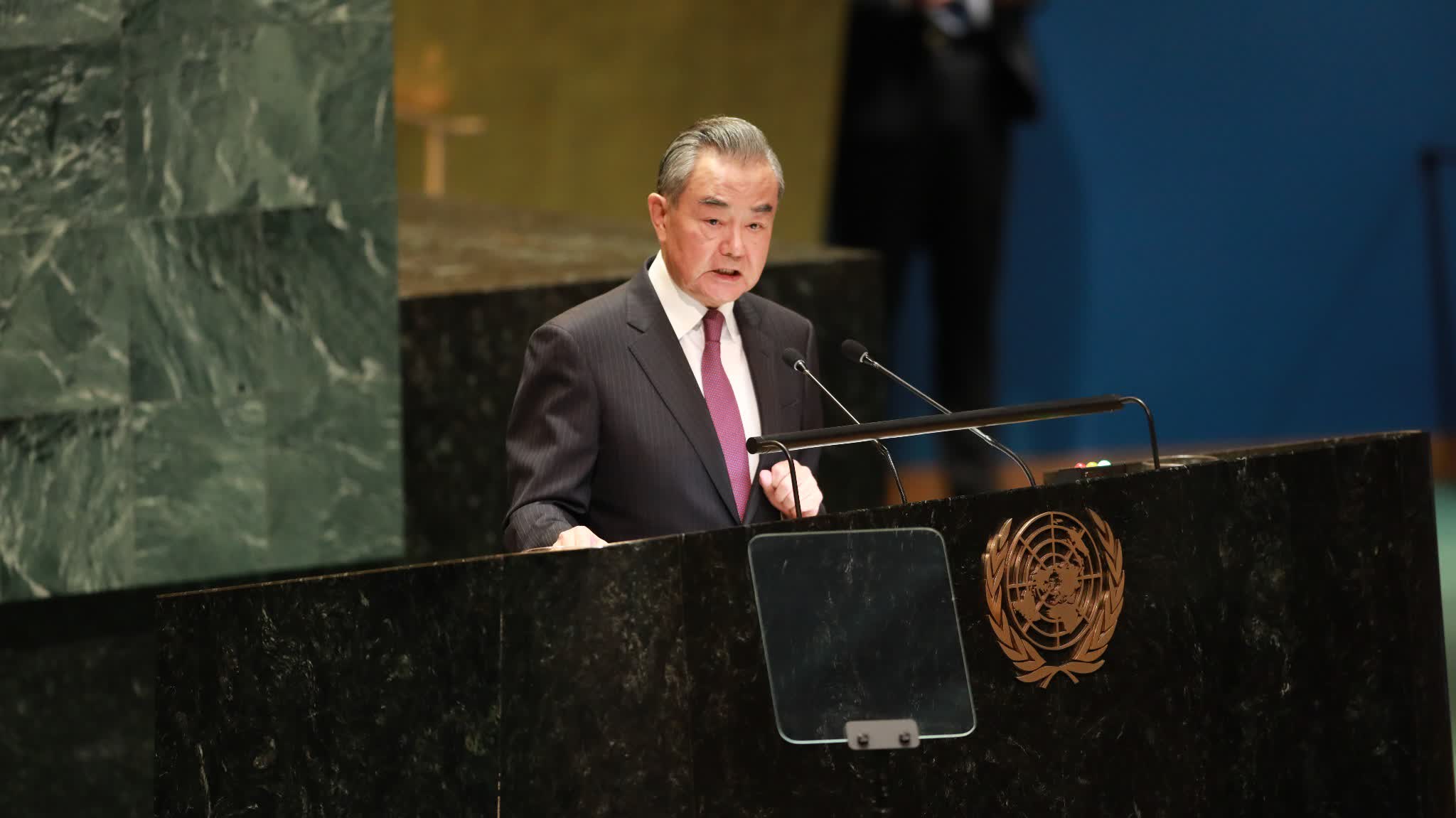 (Full text) Remarks by H.E. Wang Yi at the MFA New Year Reception 2025