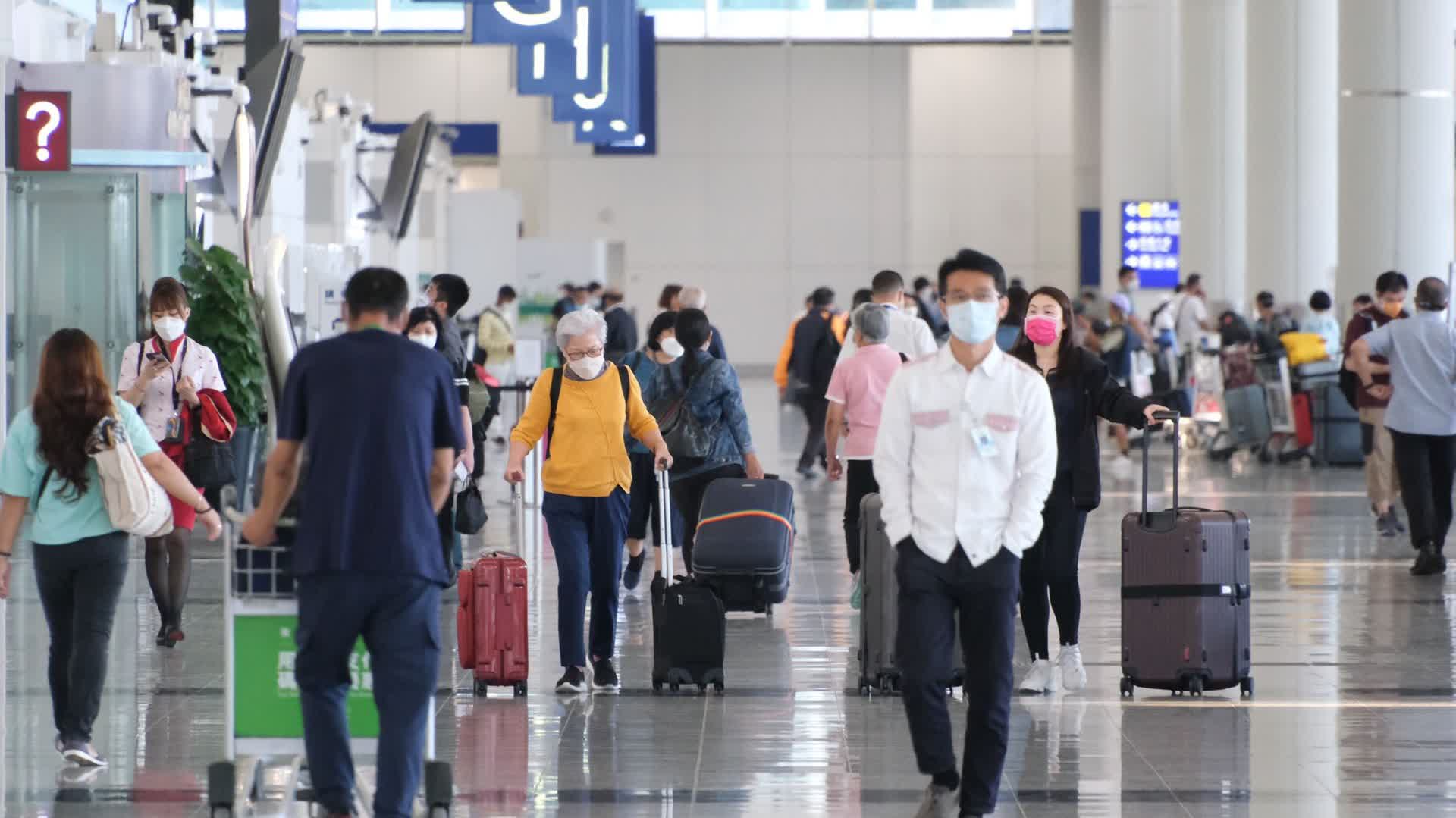 22-year-old Nepali man arrested for suspected arson at HK airport shops