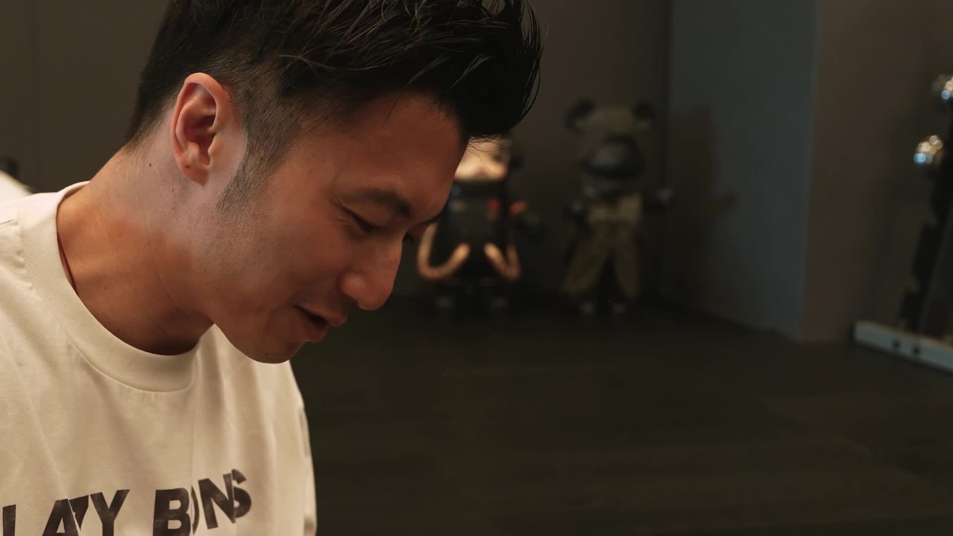 Watch This | Yohji Yamamoto designs custom guitar strap for Nicholas Tse, leaving him in awe