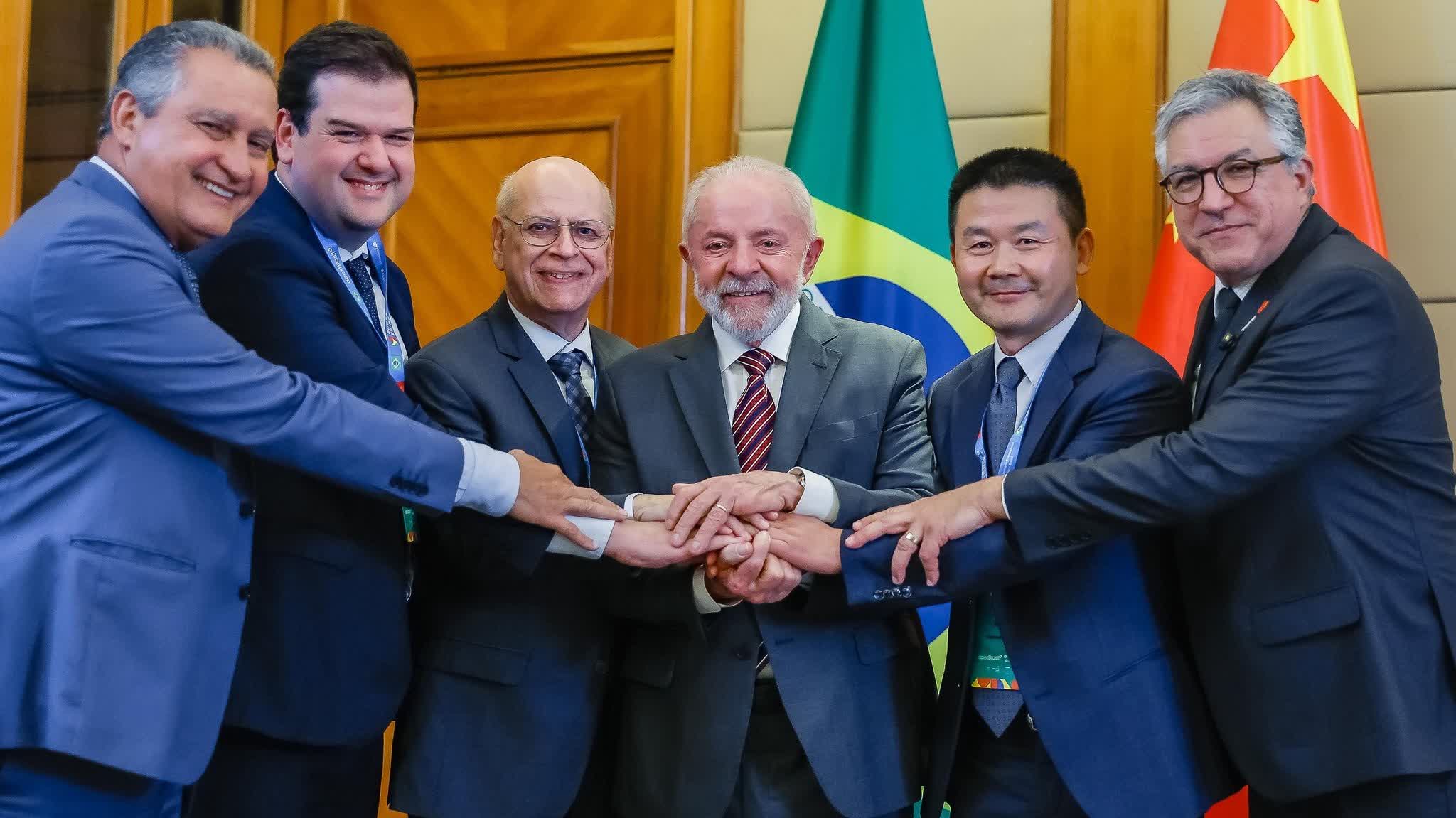 Brazilian President Lula praises China's role in global trade during state visit