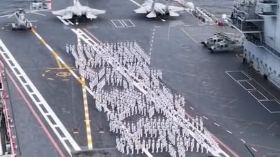 （有片）山東艦編隊訪港五日　戰士書寫「國安家好」獻祝福