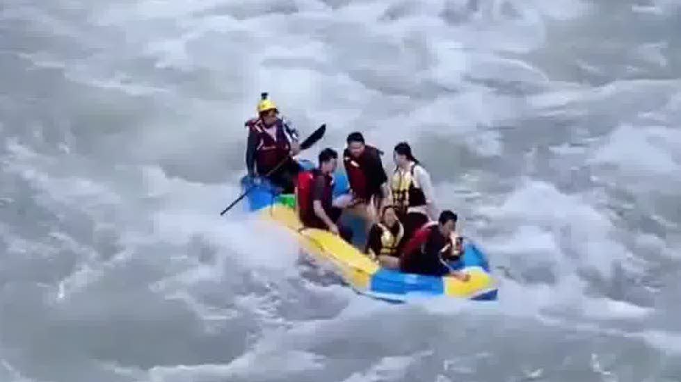 OMG | F1 on waters vs. soothing rafting: Which summer rafting will you choose?