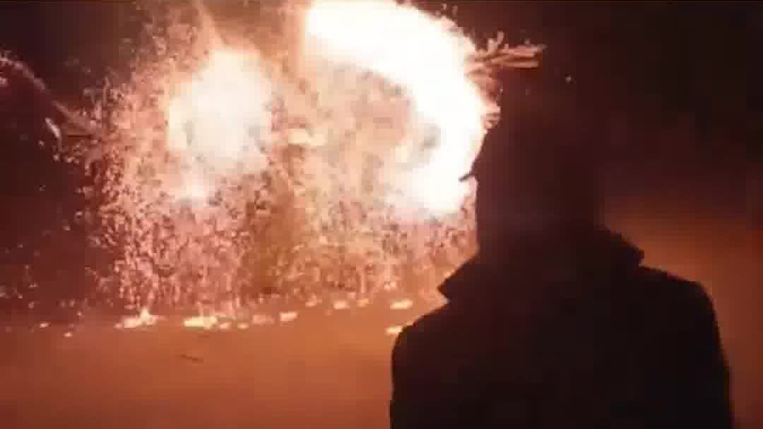 OMG | Brave dance in millennium flame: Fire Tiger Dance