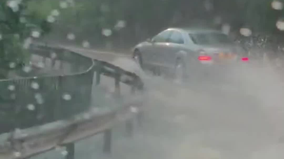 Watch This | HK's rainfall reaches 355.7 mm: Streets transform into 'waterfalls'