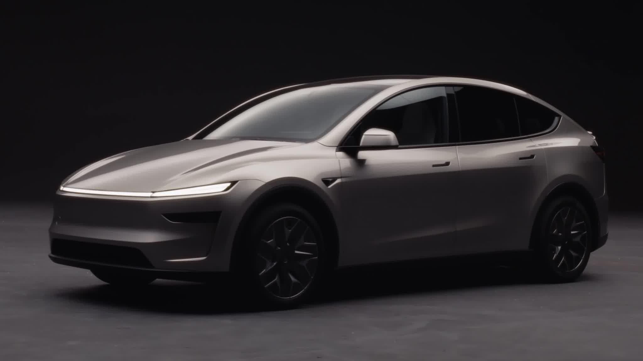 Watch This | Starting at RMB 339,000! Tesla officially launches 6-seater Model Y L