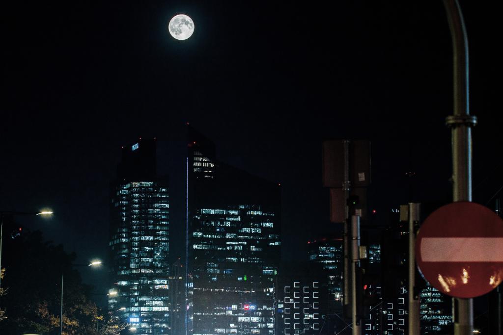 The full moon is seen over Warsaw, Poland on Oct. 7, 2025. (Xinhua)