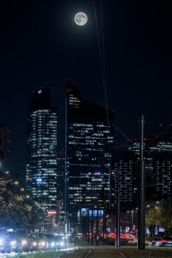 The full moon is seen over Warsaw, Poland on Oct. 7, 2025. (Xinhua)