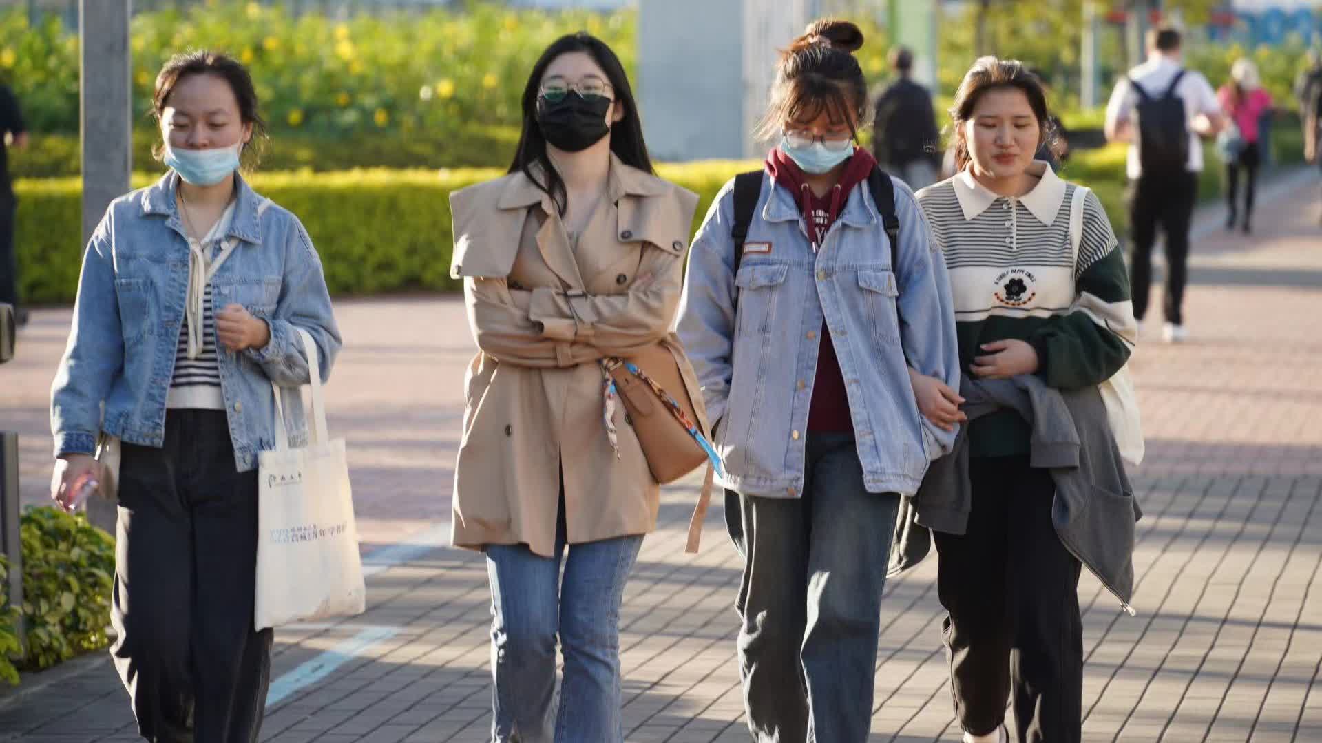 Chilly winds ahead: HK may see temperatures dip below 20°C next week