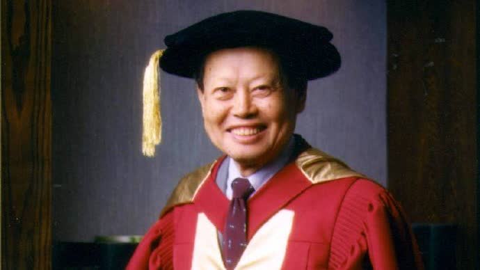 National dignity over ceremony: Yang Chen-ning accepts honorary degree only after HK's return to motherland