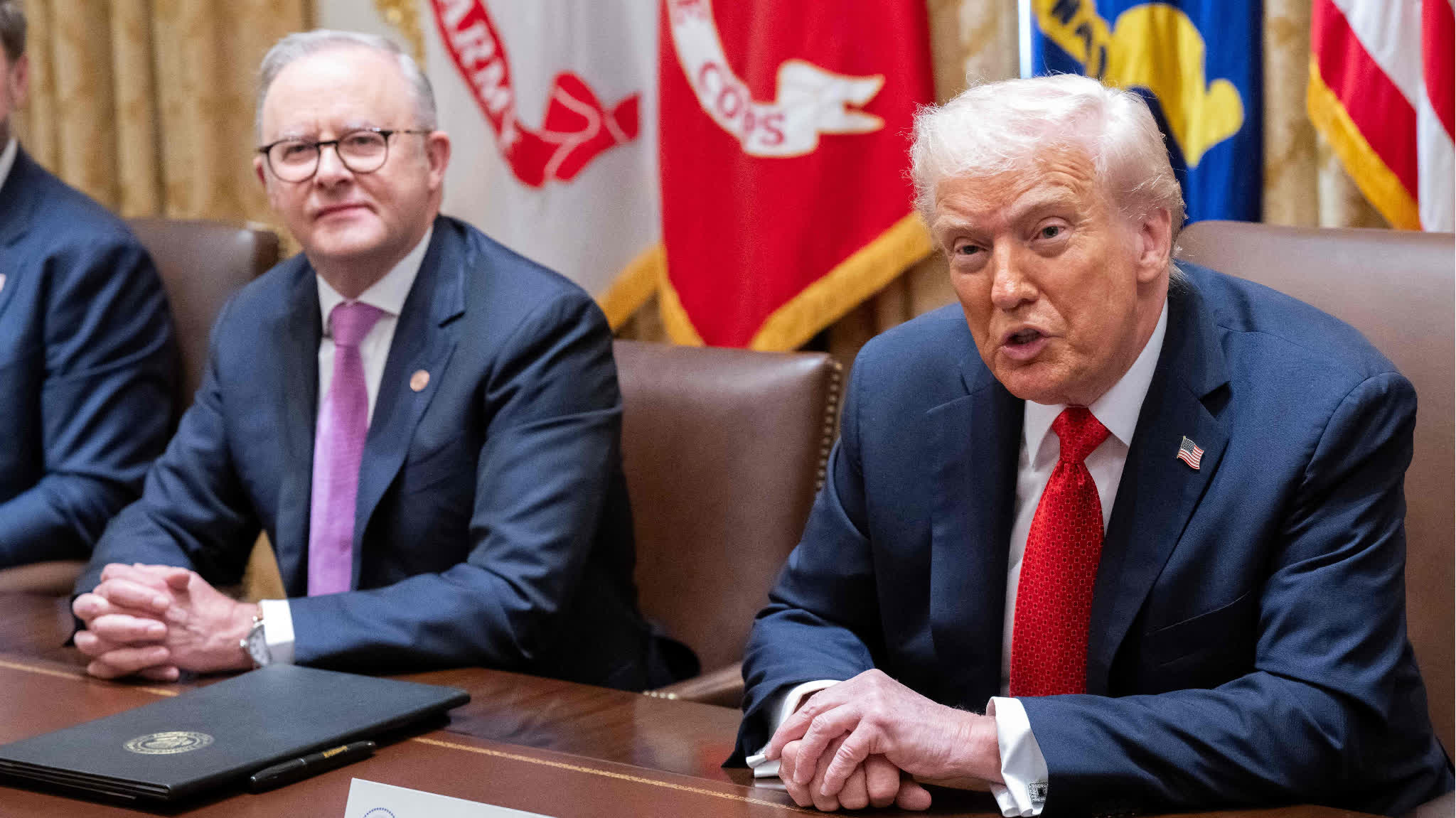 Kevin Rudd Rude Finger Watch This | 'I don't like you either': Trump chides Kevin Rudd over ...