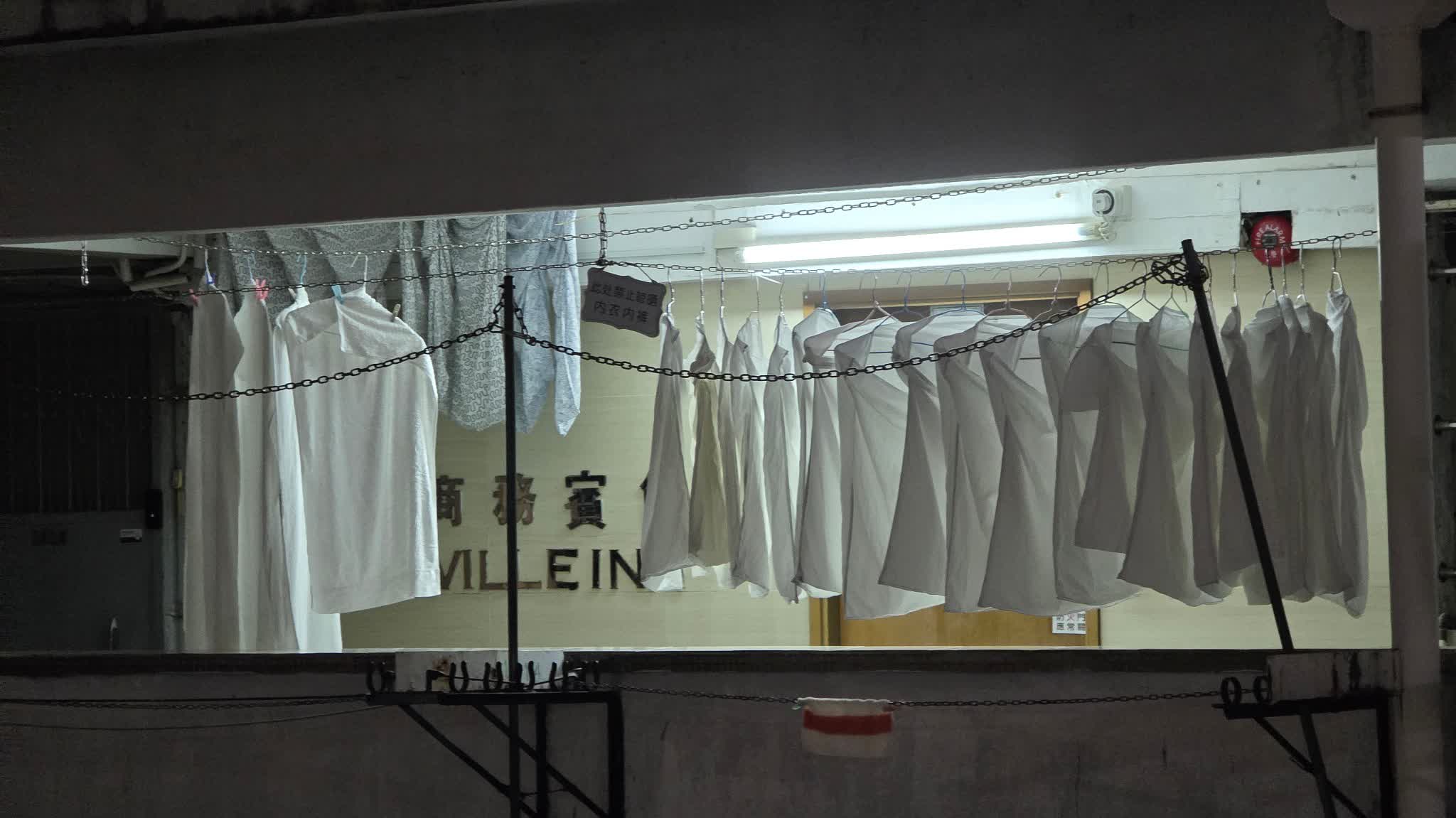 Watch This | Readers report: Widespread fire hazards in Mong Kok's old buildings – escape routes blocked and smoke doors left open