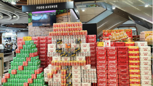 AEON's creative beverage box display sparks online buzz with 'smiling snowman'