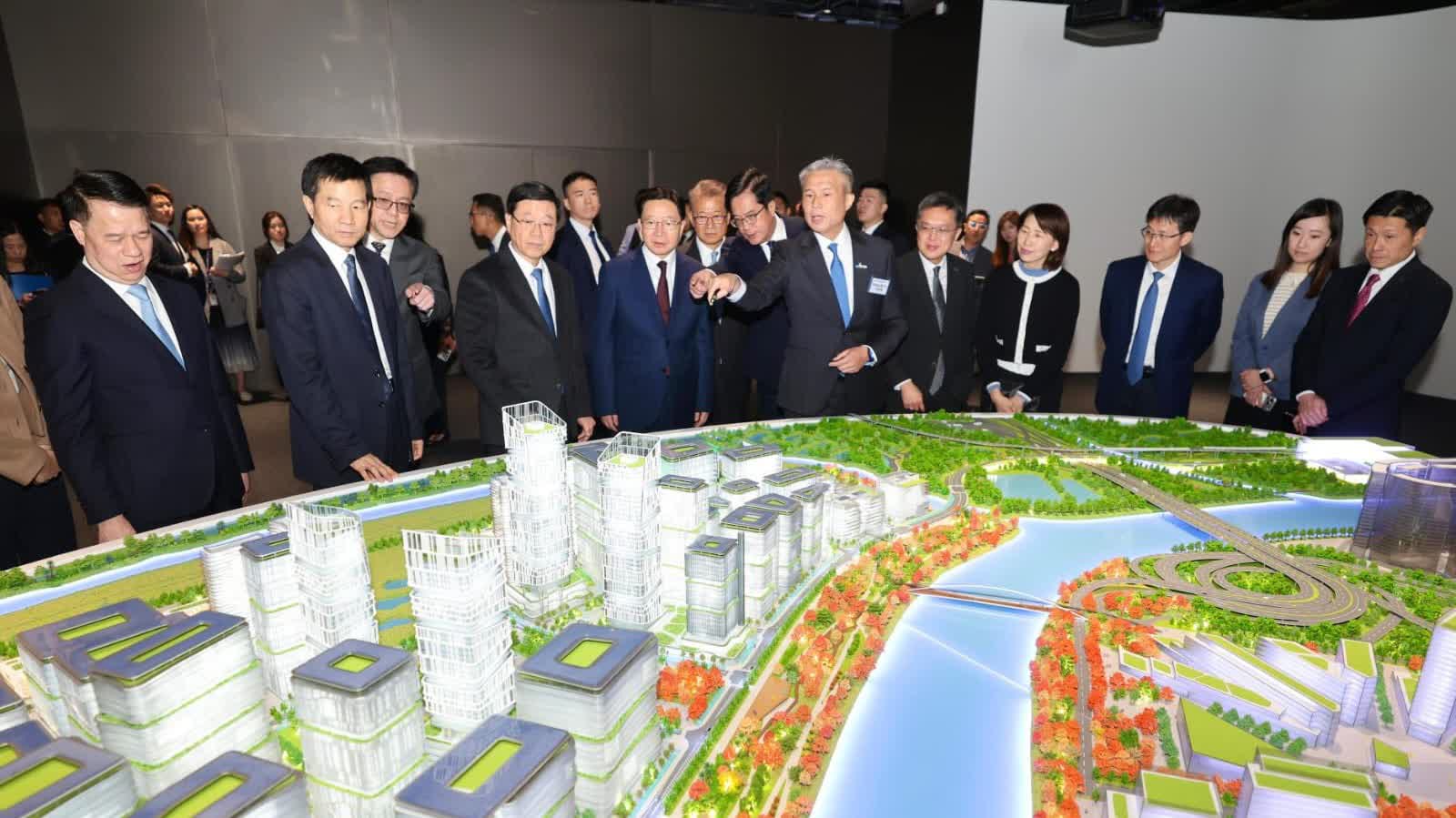 （有片）港深創科園今開園　李家超：續優化制度銜接及積極引入企業