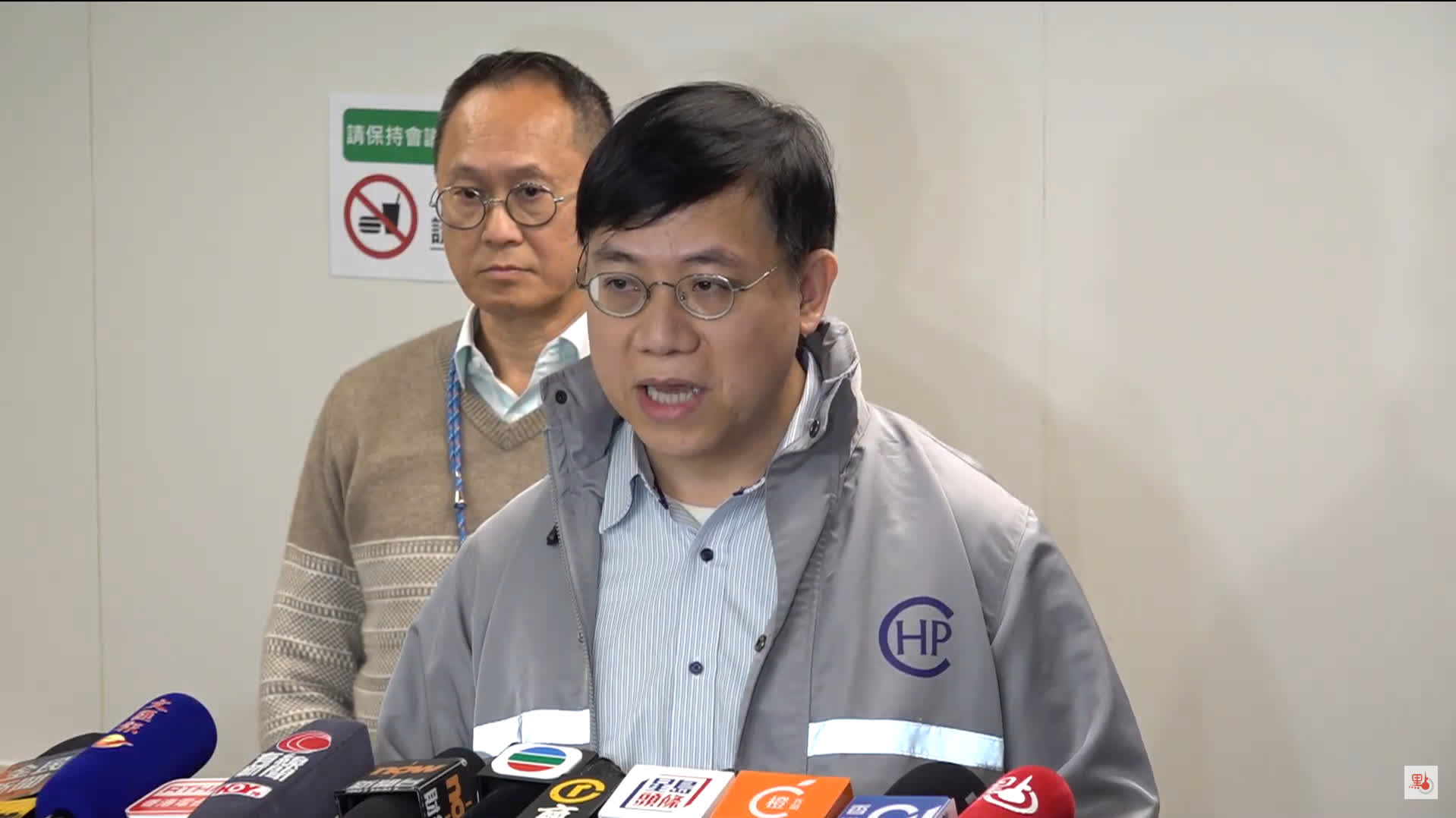 Nipah Virus | Low risk of introduction to HK by Dr. Albert Au: Urges travelers to avoid contact with bats, raw palm juice