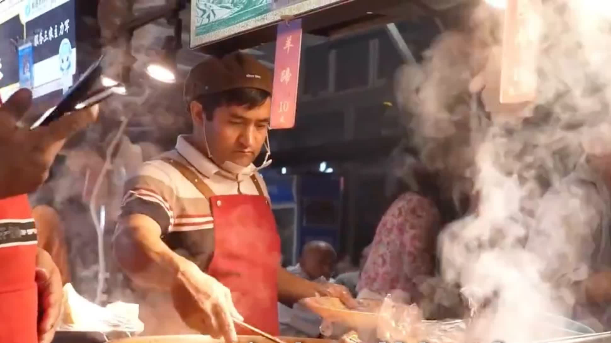 Watch This | China's restaurants turn 3D with AI