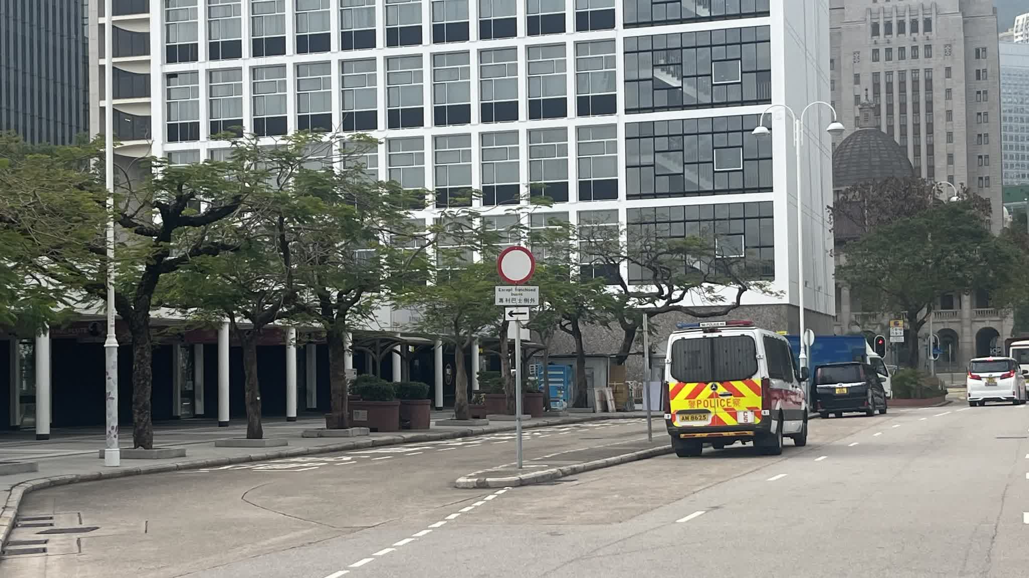 宏福苑善後｜獨立委員會指示會議今舉行　現場旁聽席已近滿座