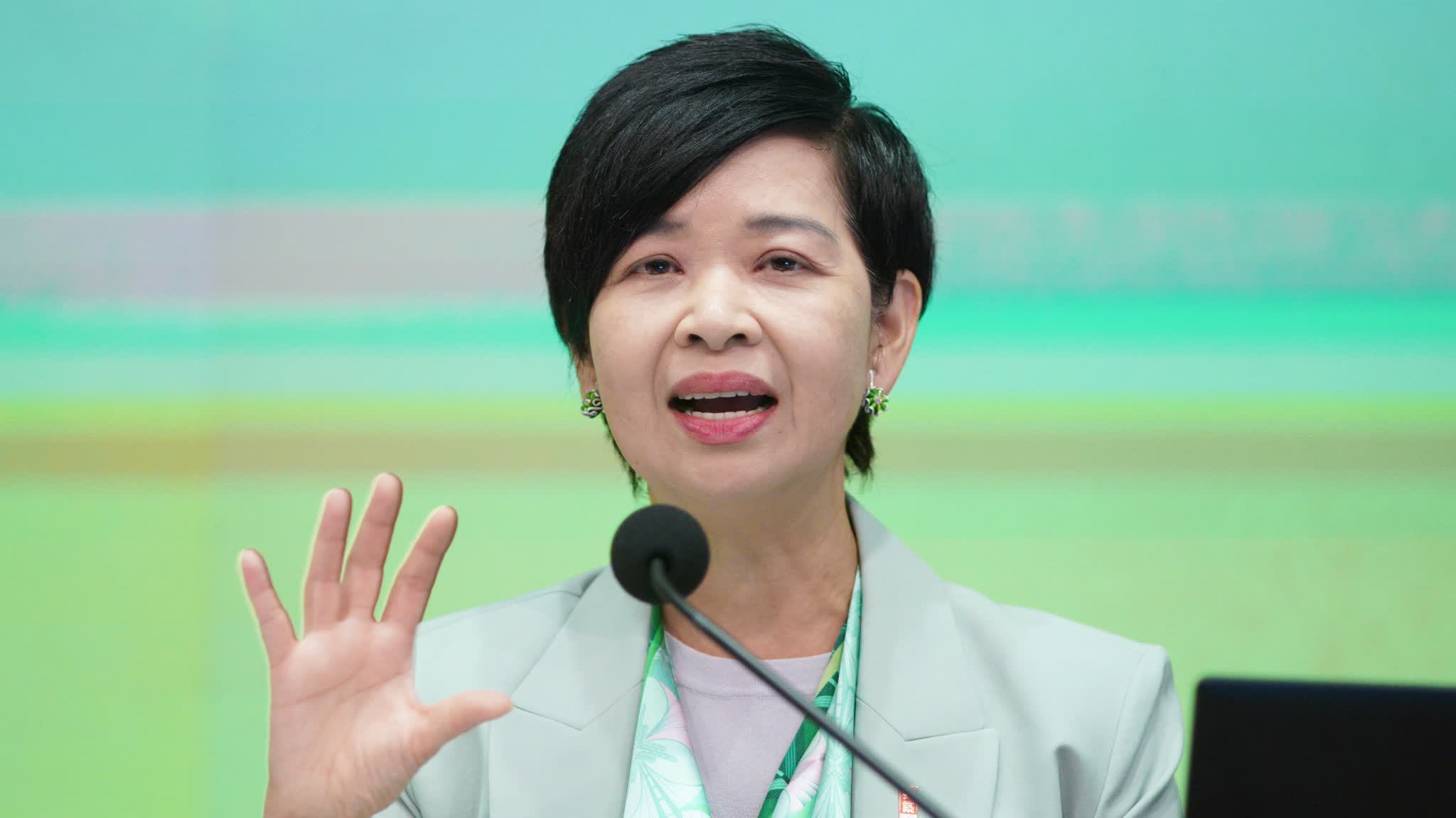 Fire aftermath | Winnie Ho: Ten-year subsidy burden difficult to bear, will provide compensation options as much as possible