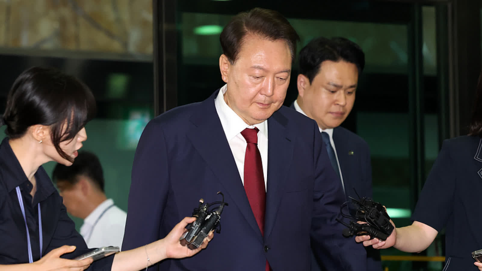 S. Korean ex-president Yoon received over 1.2 bn won in detention account