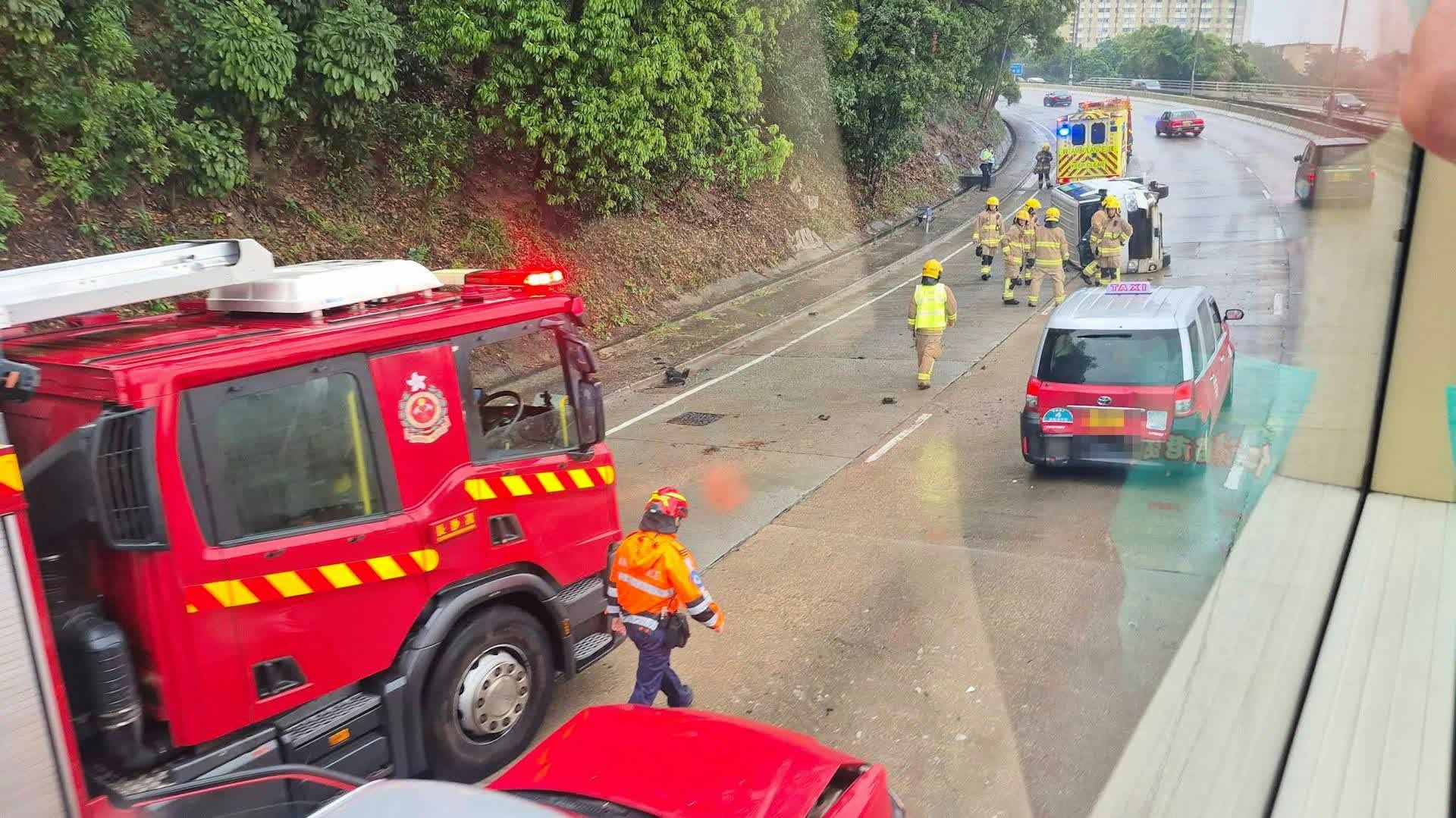 Watch This | Two traffic accidents in 8 minutes on Lung Cheung Road amid rain