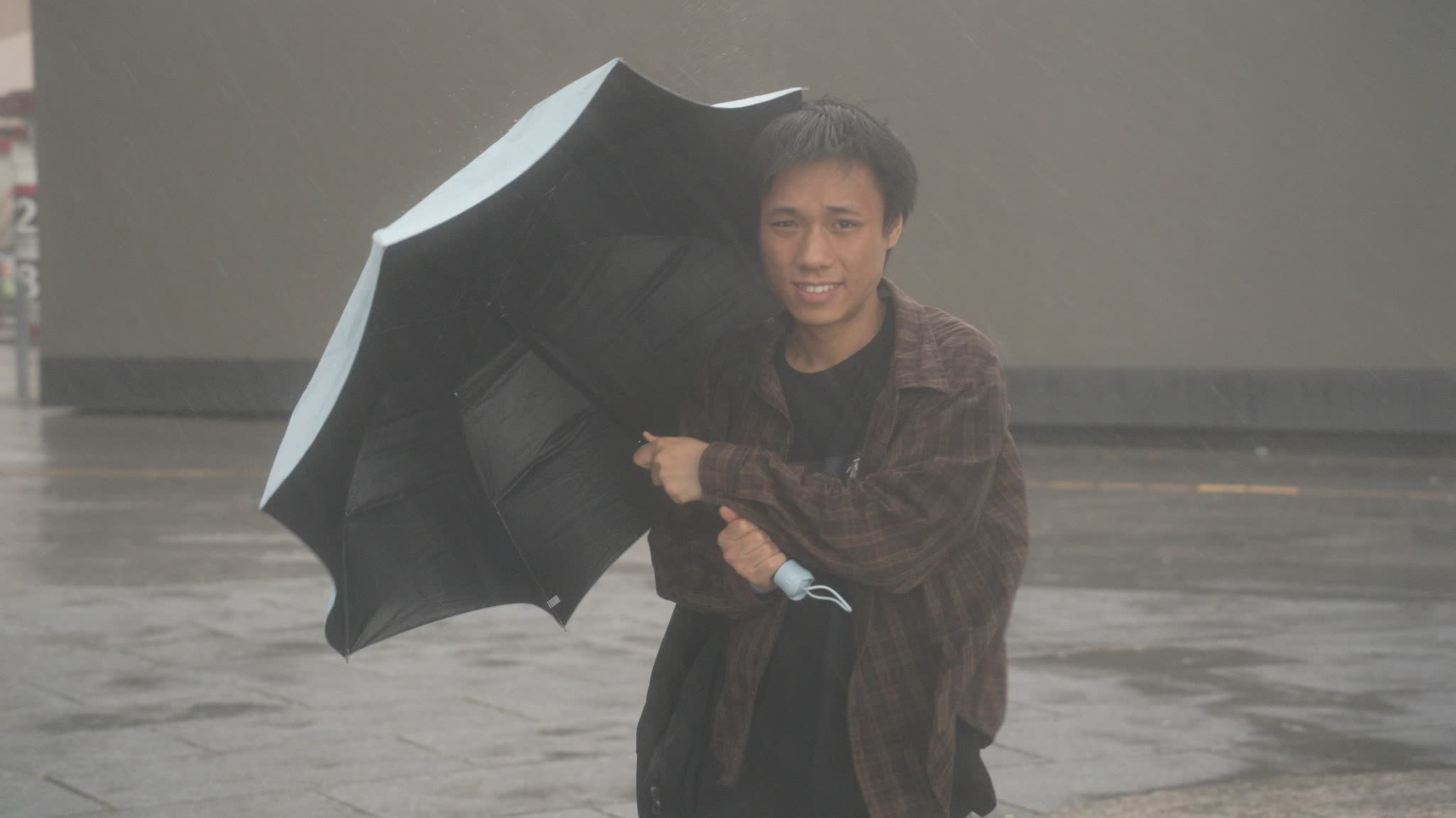 Friday temperatures to drop to 21°C: Squally thunderstorms expected Thursday