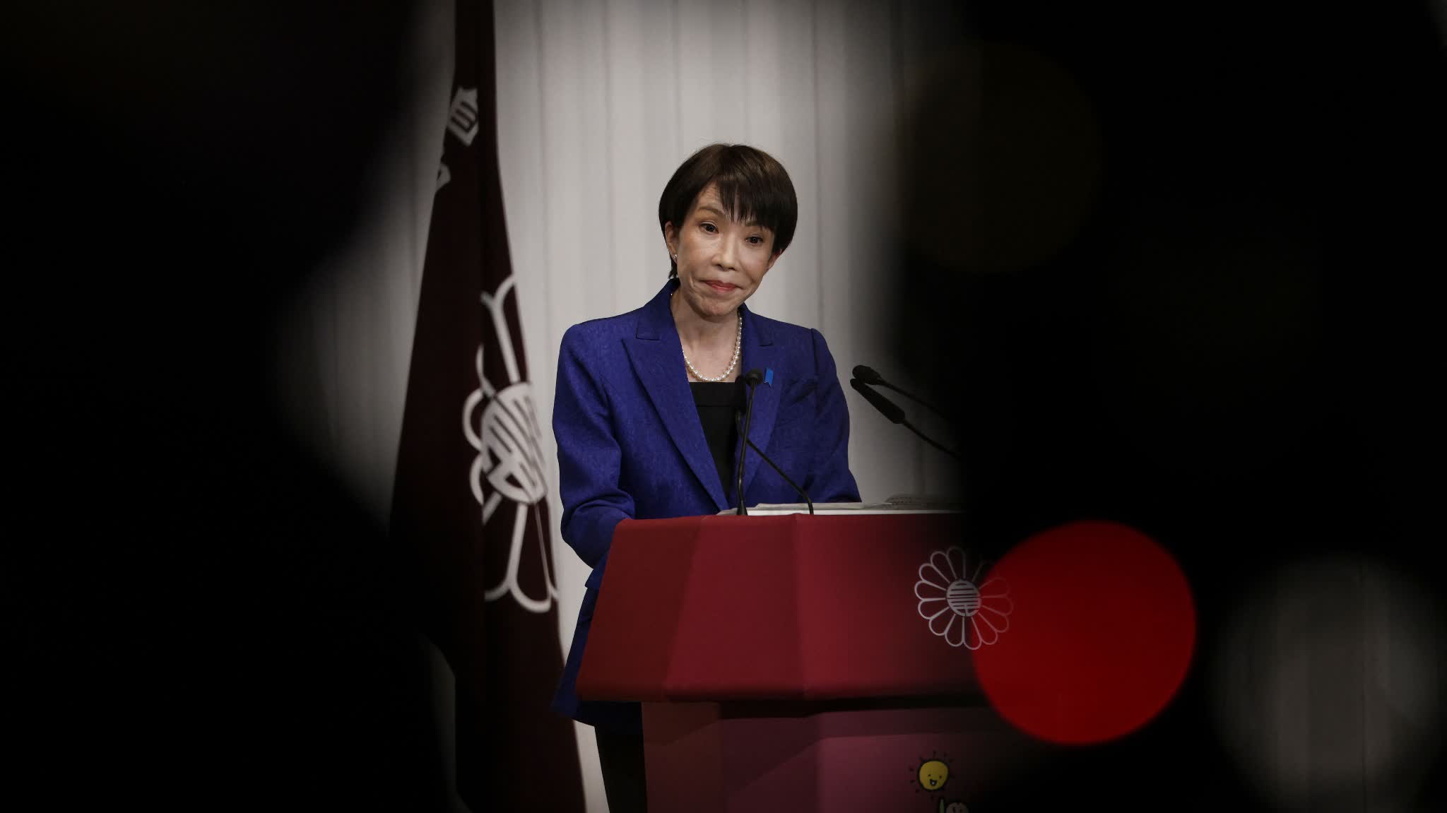 Japanese PM makes monetary offering to notorious war-linked Yasukuni Shrine