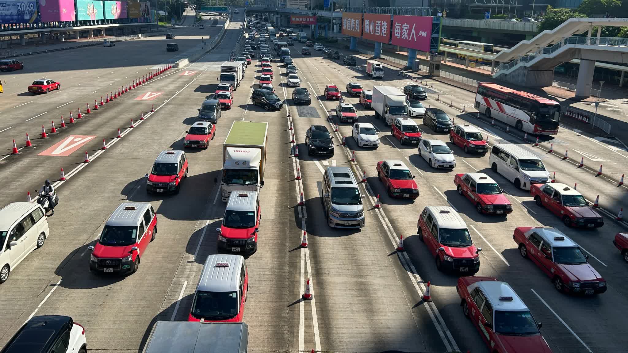 Govt plans to resurface suitable sections of Western Harbour Tunnel, Eastern Harbour Tunnel and Airport Tunnel this year