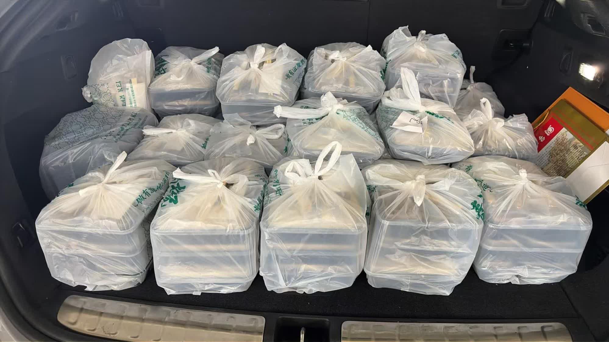 Macao man caught smuggling 51kg of cooked meal boxes at Hengqin port