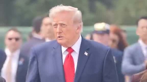 Watch This | Trump visits Temple of Heaven, exclaims 'China is beautiful!'