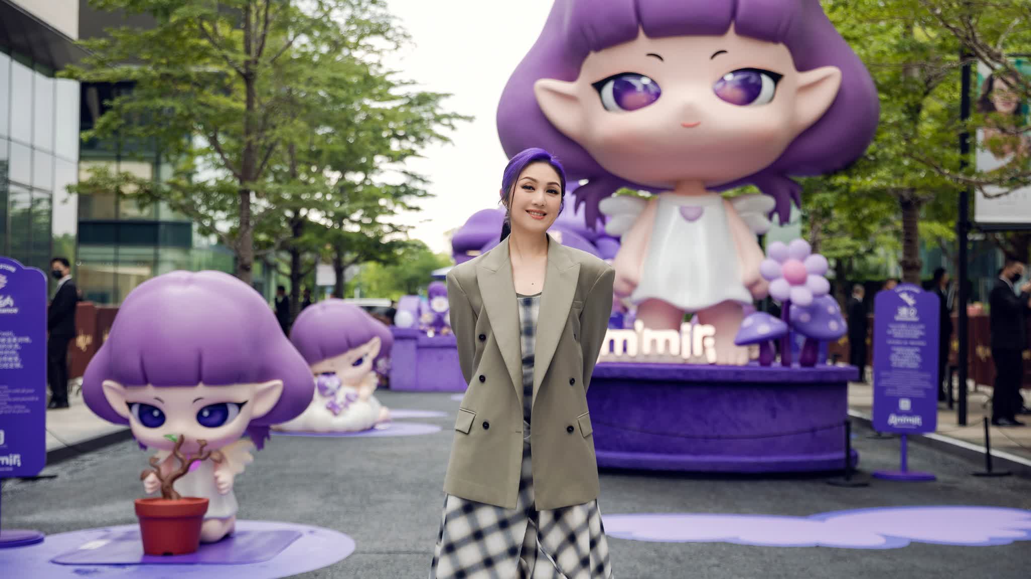 Miriam Yeung 'welcomes daughter' at 5:30 am for new character IP launch in Shenzhen