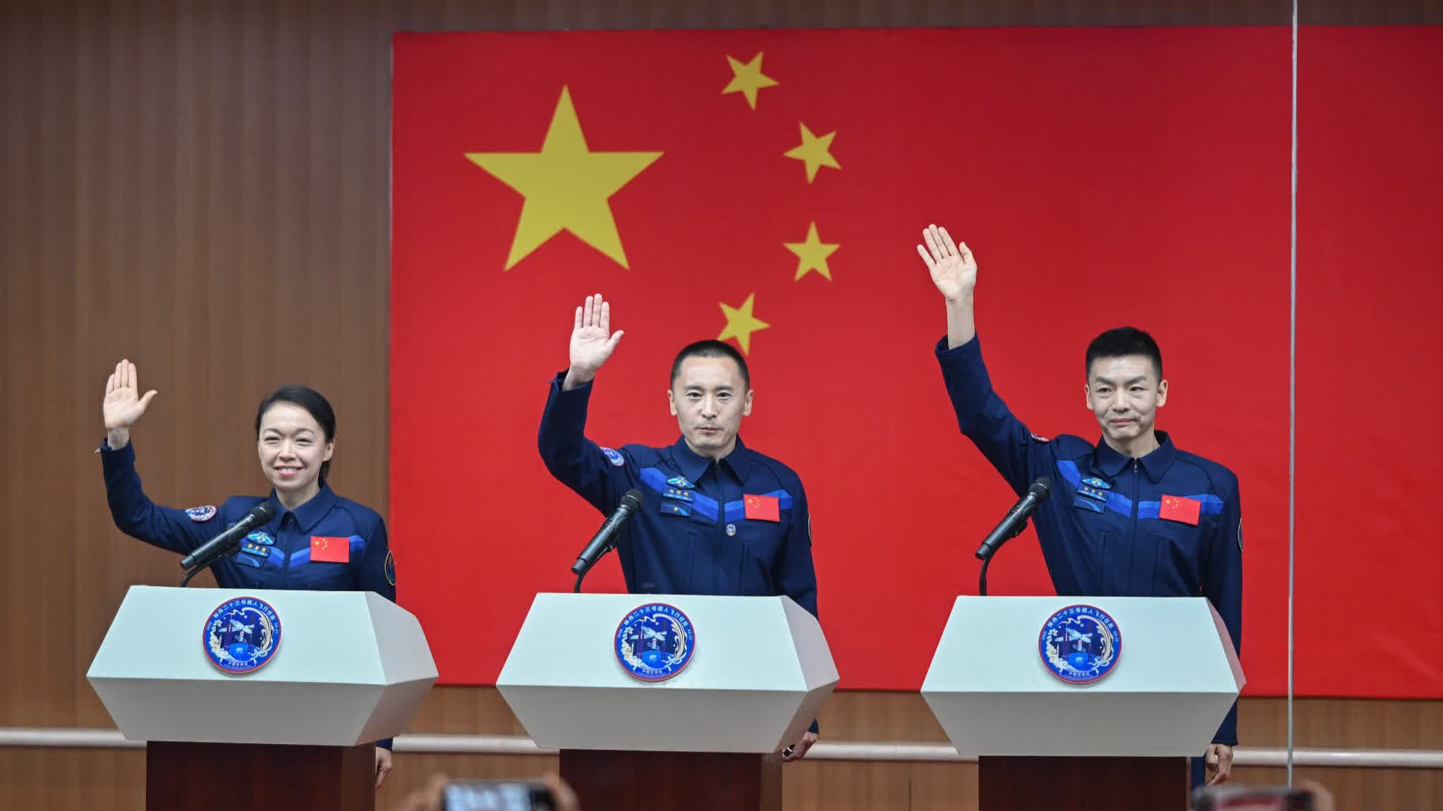 Launch countdown! Shenzhou-23 crew send-off ceremony to be held at 7:30 pm today