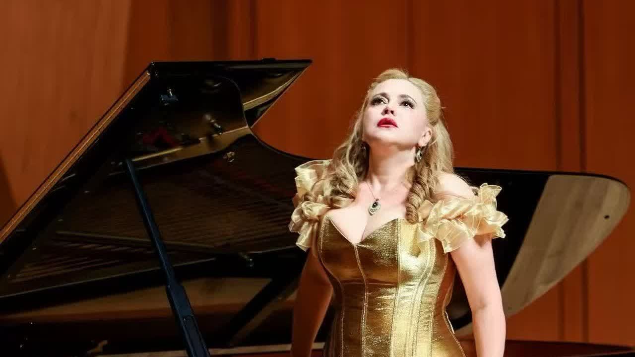 International art exchange blossoms in HK: Anna Samuil's concert held yesterday