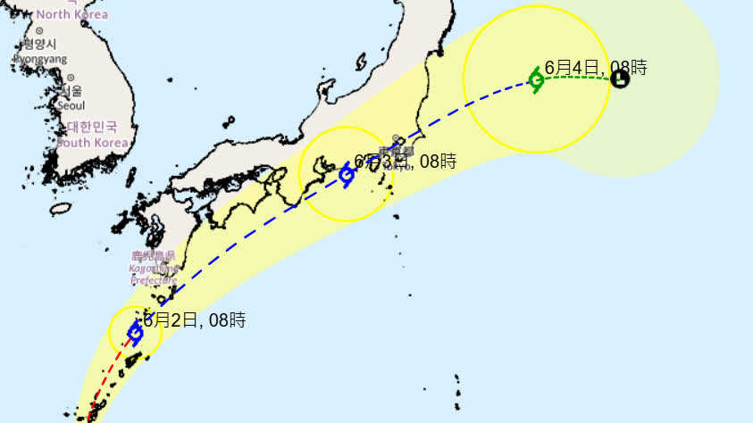 Typhoon Jangmi knocks out power to more than 7,000 homes in Okinawa, could reach Tokyo and Osaka by Wednesday